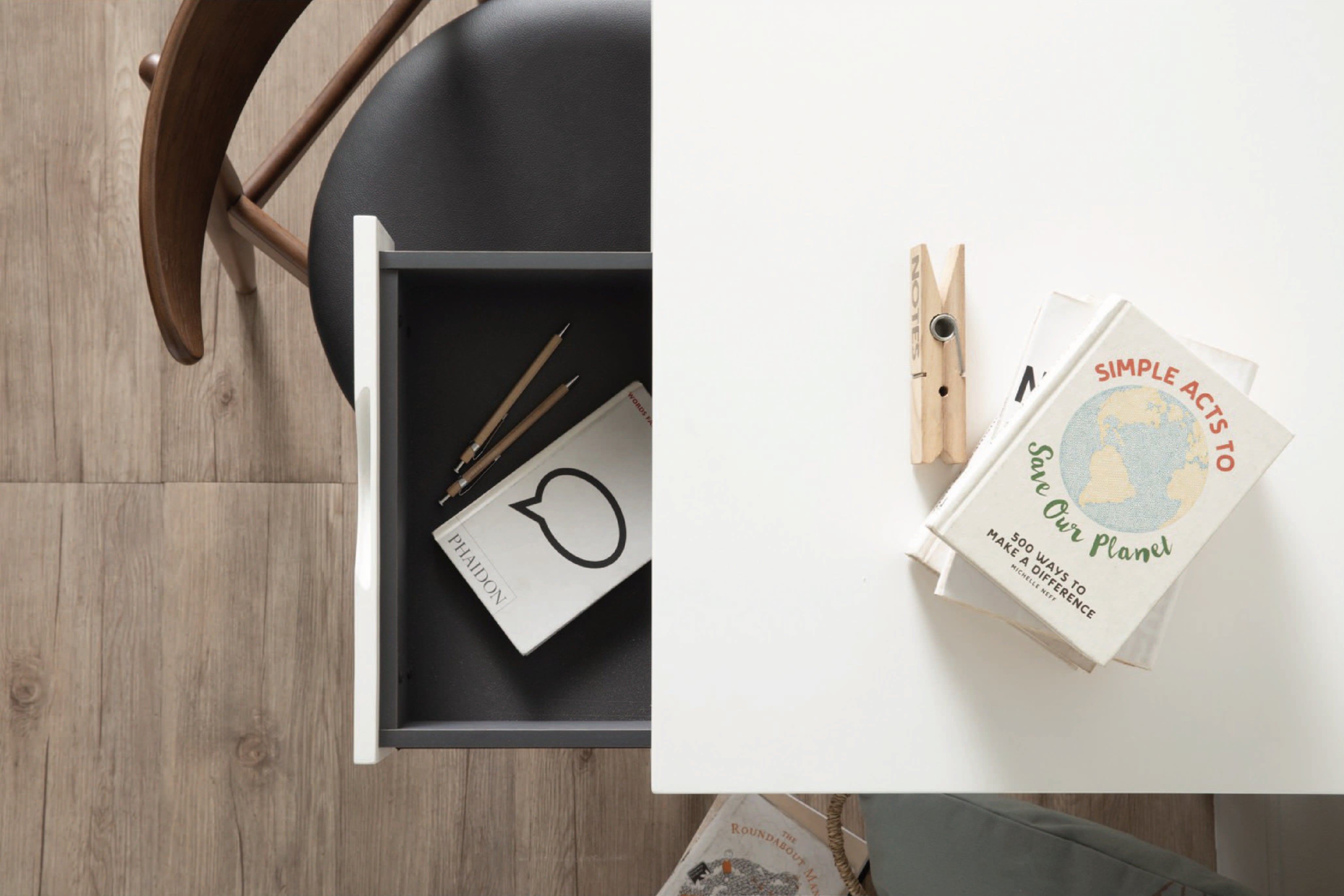 馬來西亞原裝進口實木傢俬 - NZ系列 - BLANCO工作書桌