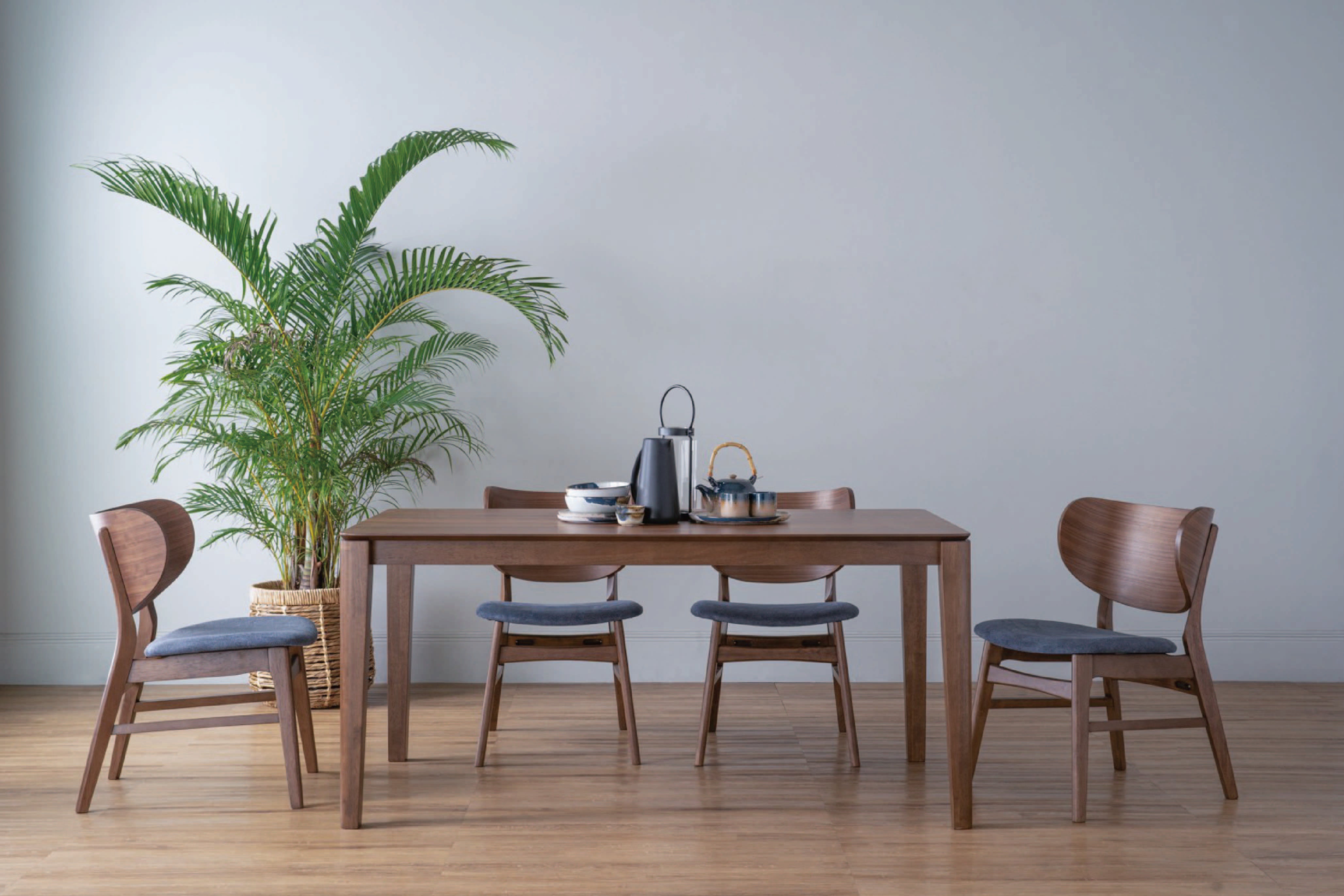 馬來西亞原裝進口實木傢俬 - LU系列 - PROSTY方形餐桌