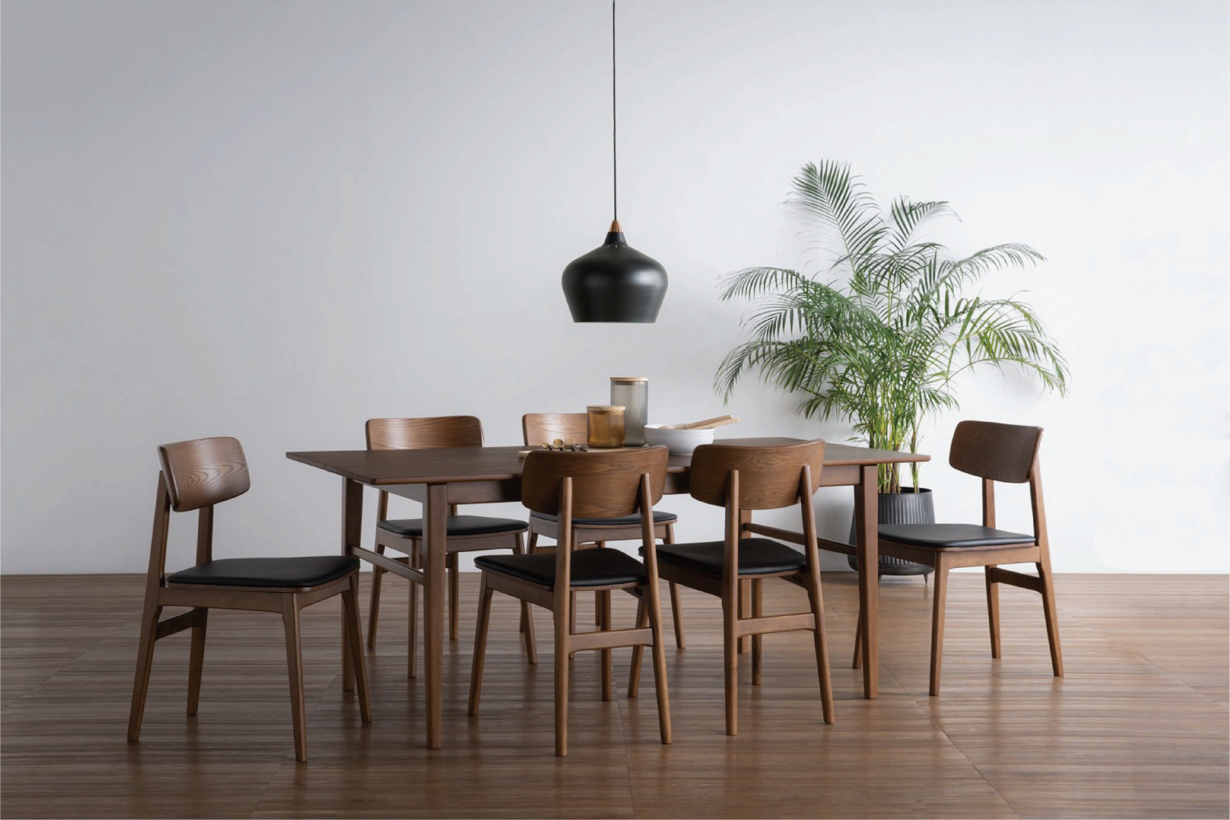 馬來西亞原裝進口實木傢俬 - LU系列 - HAYTON餐桌