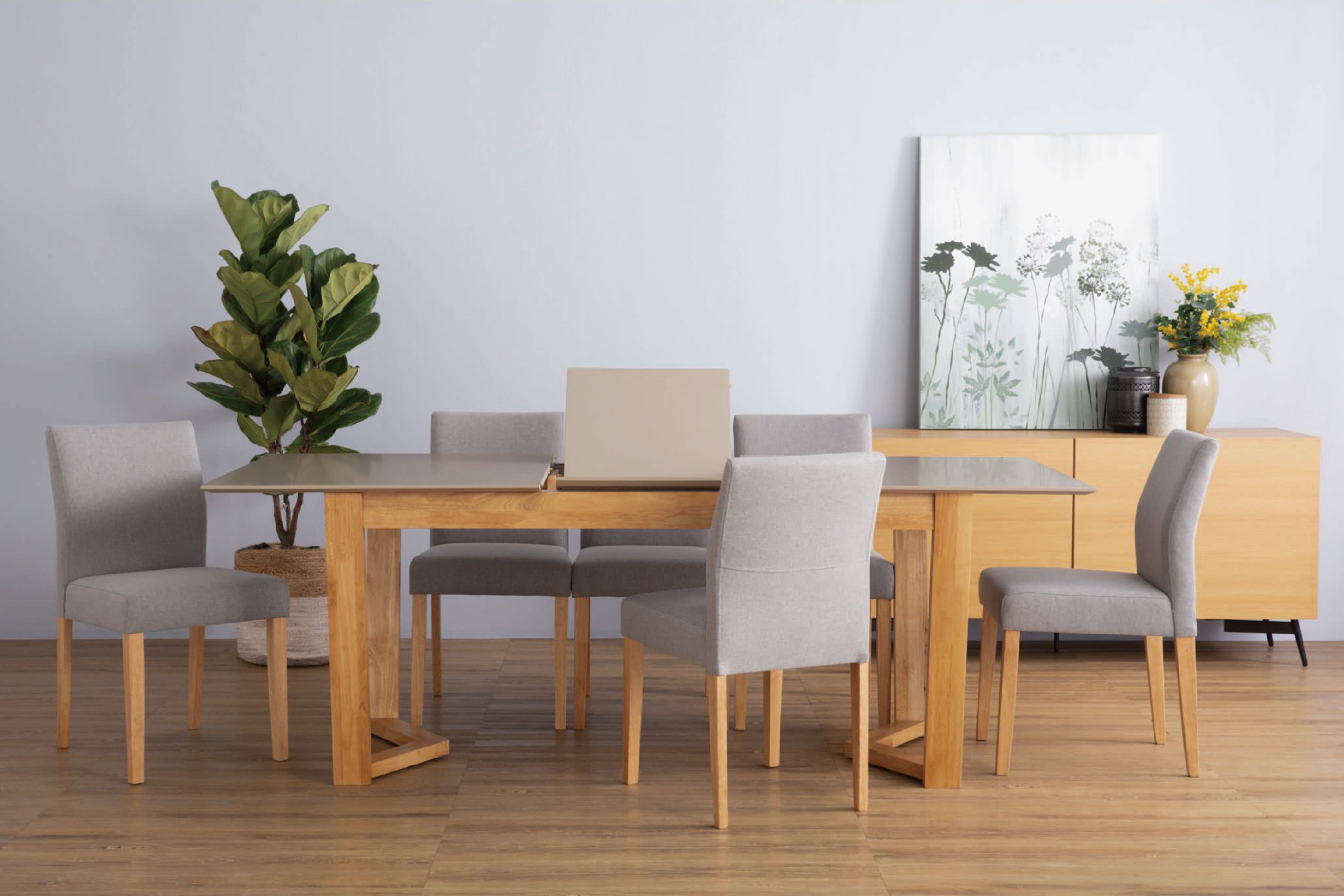 馬來西亞原裝進口實木傢俬 - NZ系列 - VITAS延伸餐桌