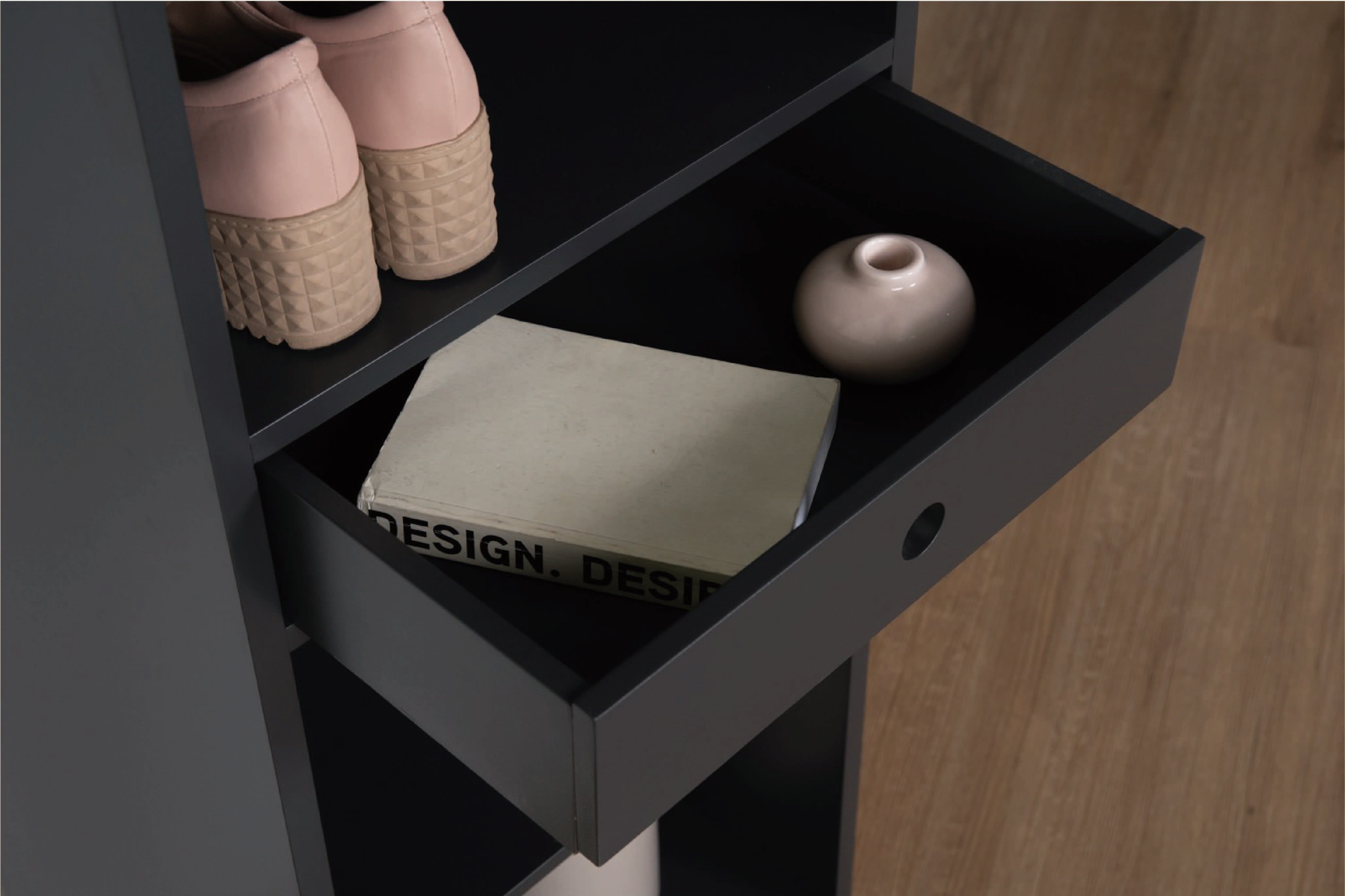 馬來西亞原裝進口實木傢俬 - NZ系列 - FELIPE旋轉式鞋櫃連全身鏡