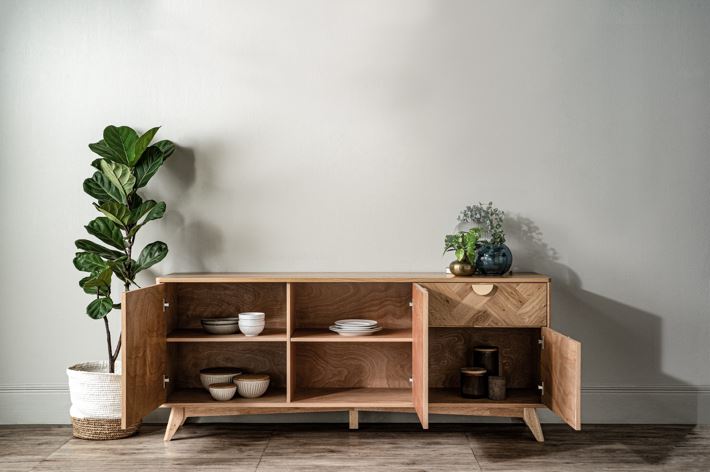 馬來西亞原裝進口實木傢俬 - NC系列 - LOFTUS 1.8米邊櫃