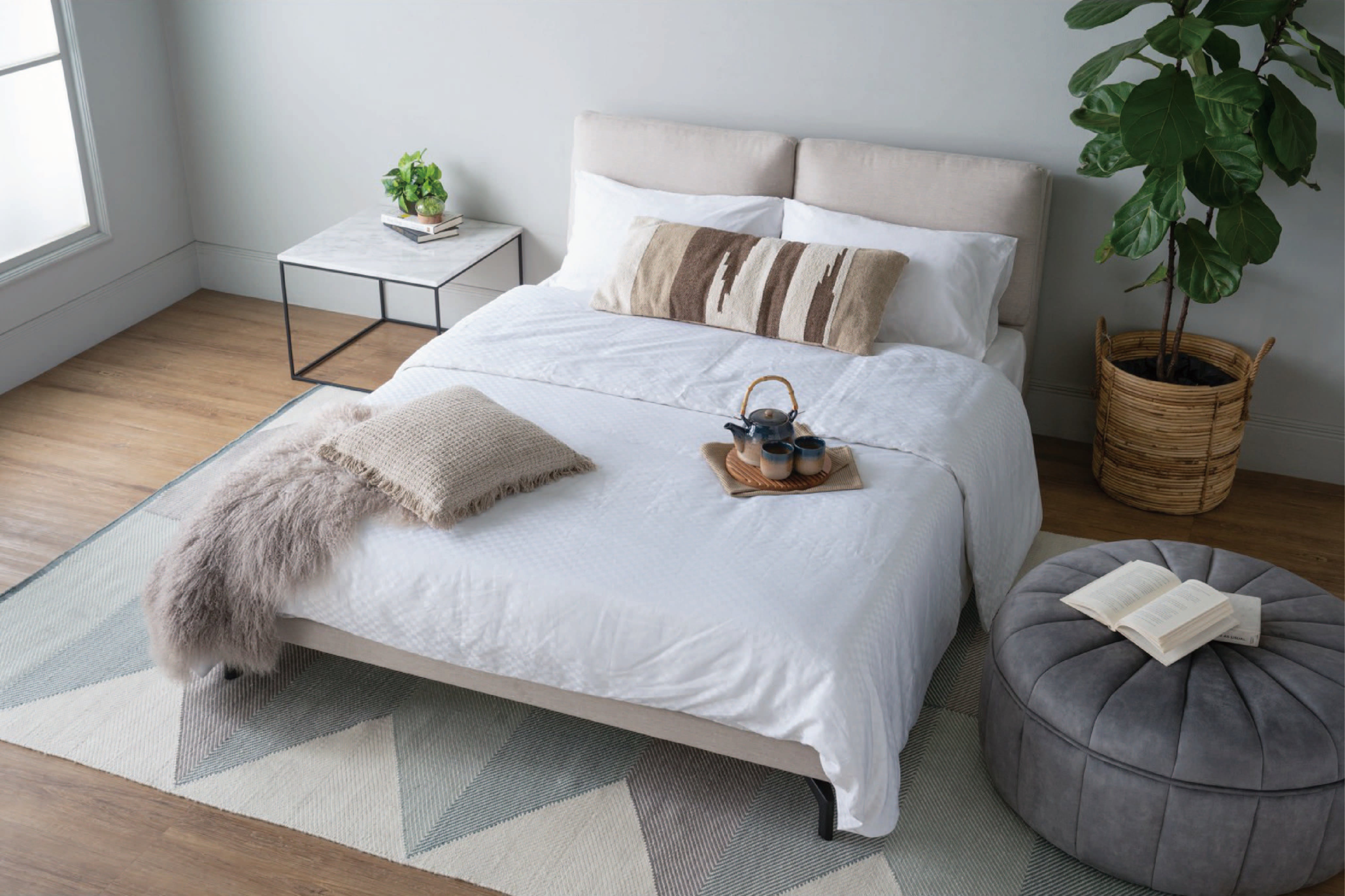 馬來西亞原裝進口實木傢俬 - LU系列 - BLANDUS雙人床架