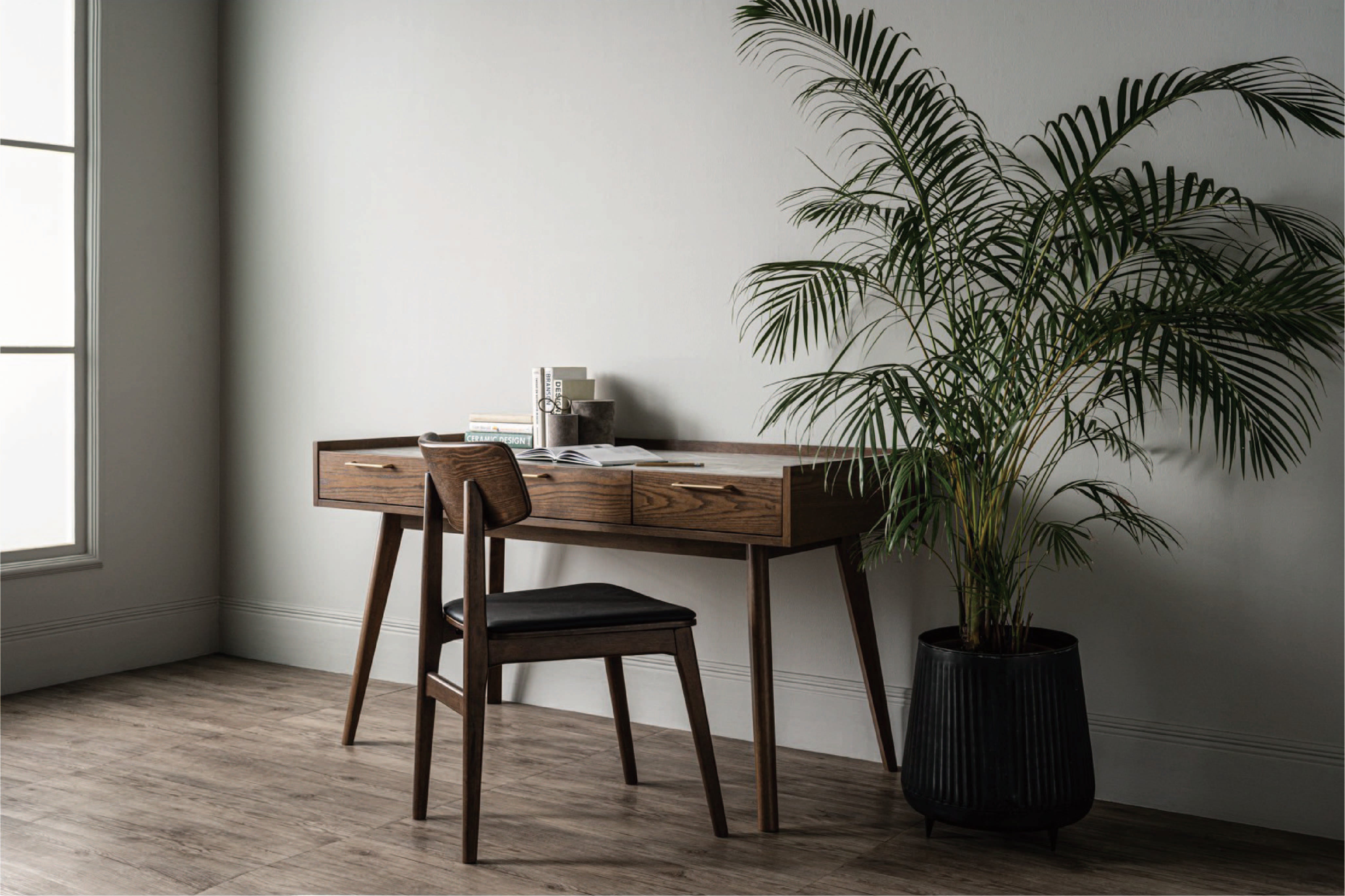 馬來西亞原裝進口實木傢俬 - NZ系列 - BREDA工作書桌