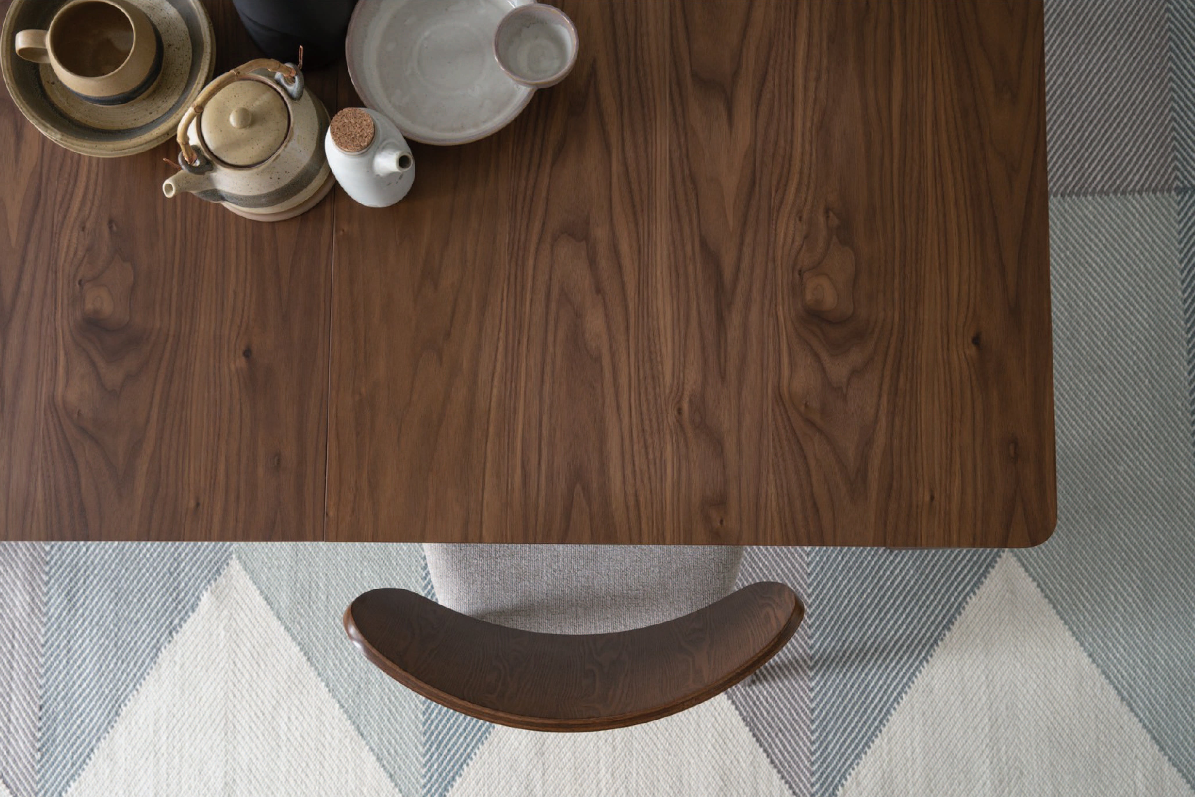 馬來西亞原裝進口實木傢俬 - LU系列 - LINDO延伸餐桌