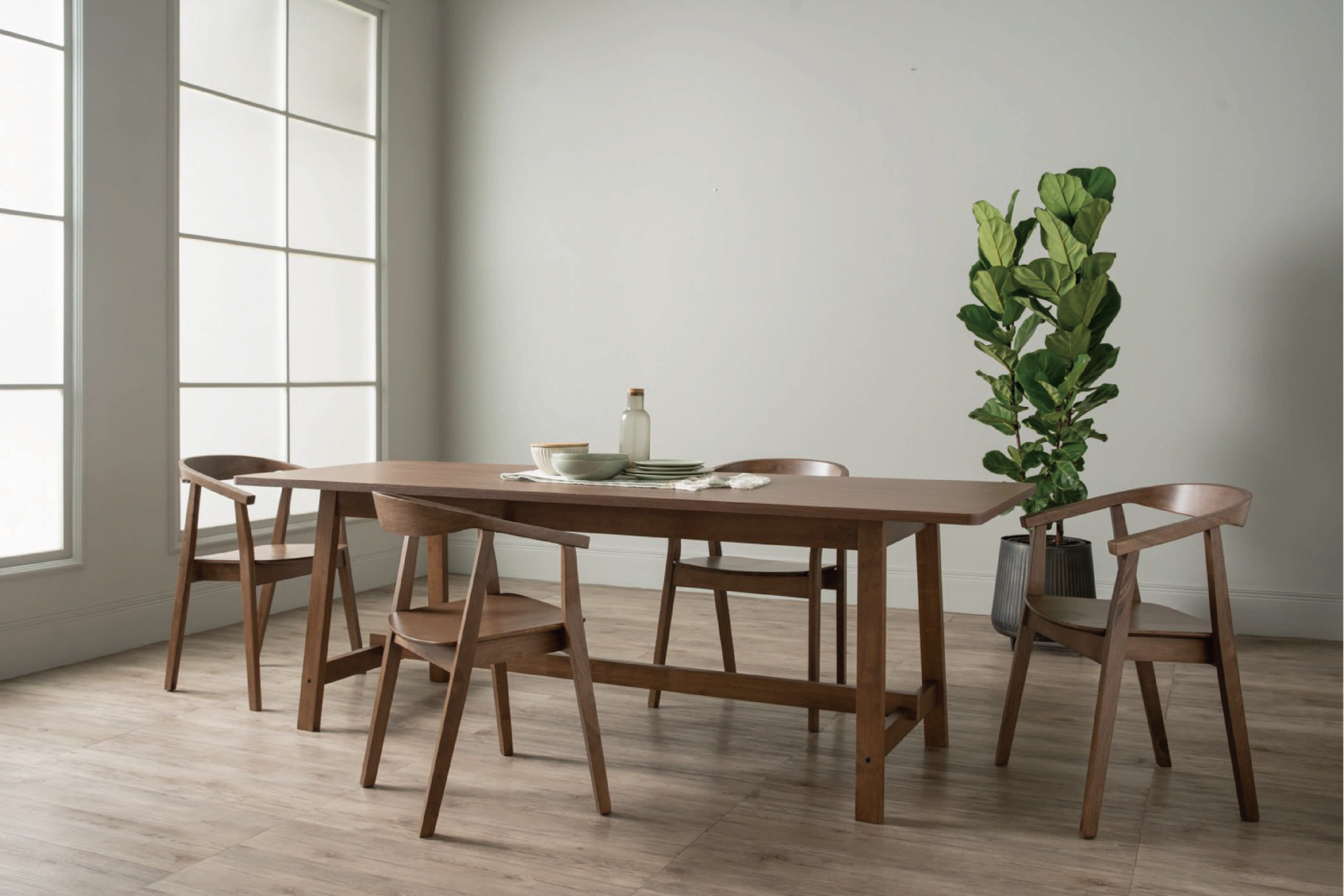 馬來西亞原裝進口實木傢俬 - NZ系列 - HAYNES 2.2米餐桌