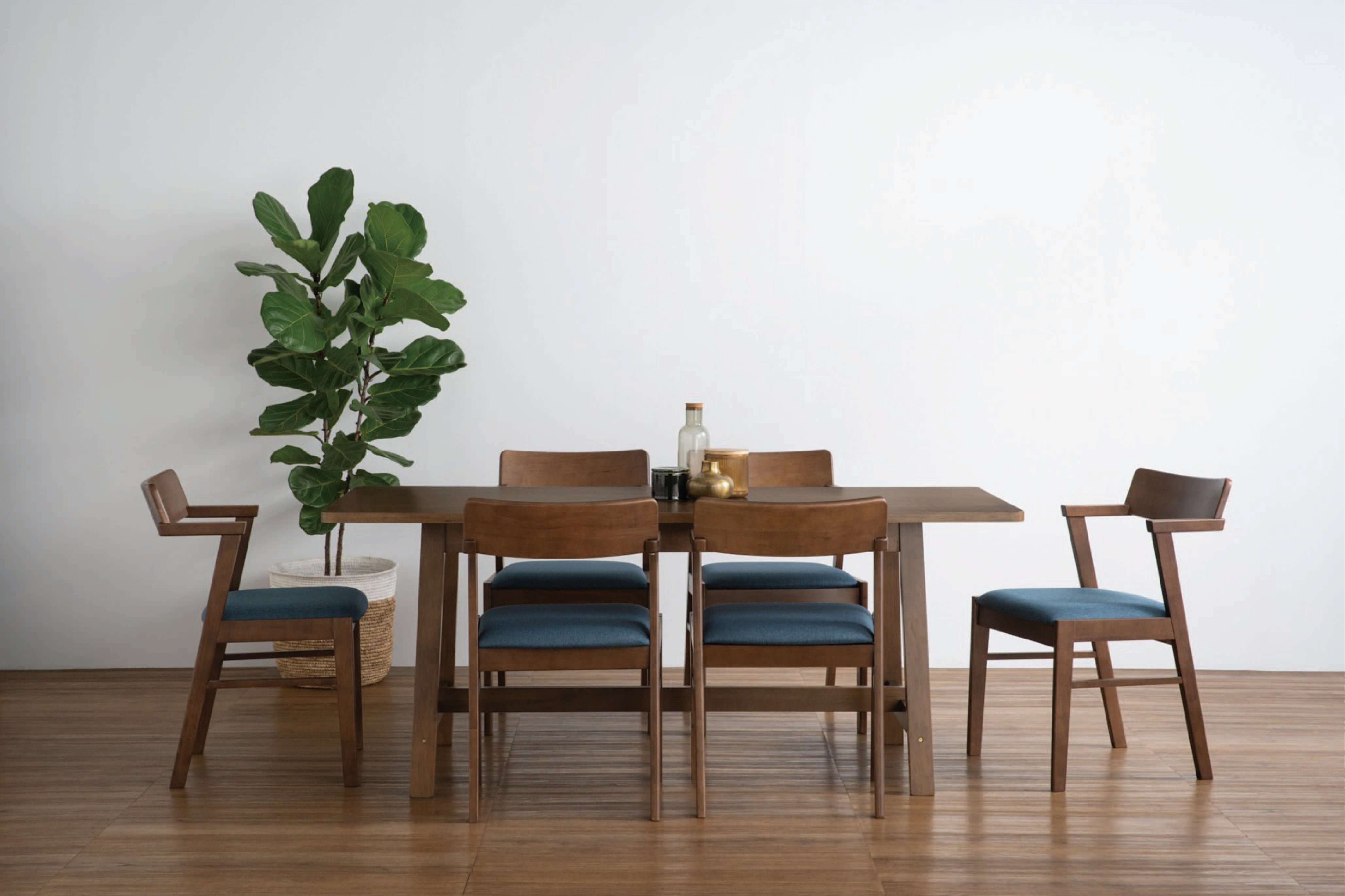 馬來西亞原裝進口實木傢俬 - NZ系列 - ZELIG 餐槣