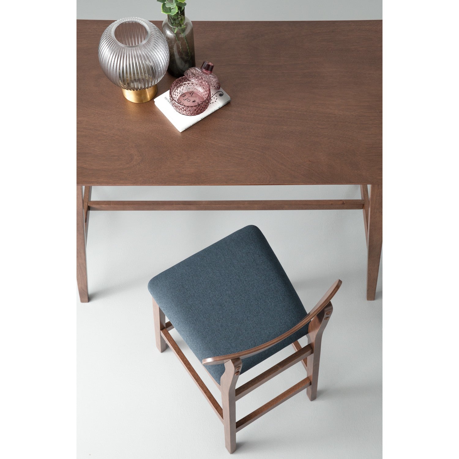 馬來西亞原裝進口實木傢俬 - NZ系列 - LENNOX 餐槣