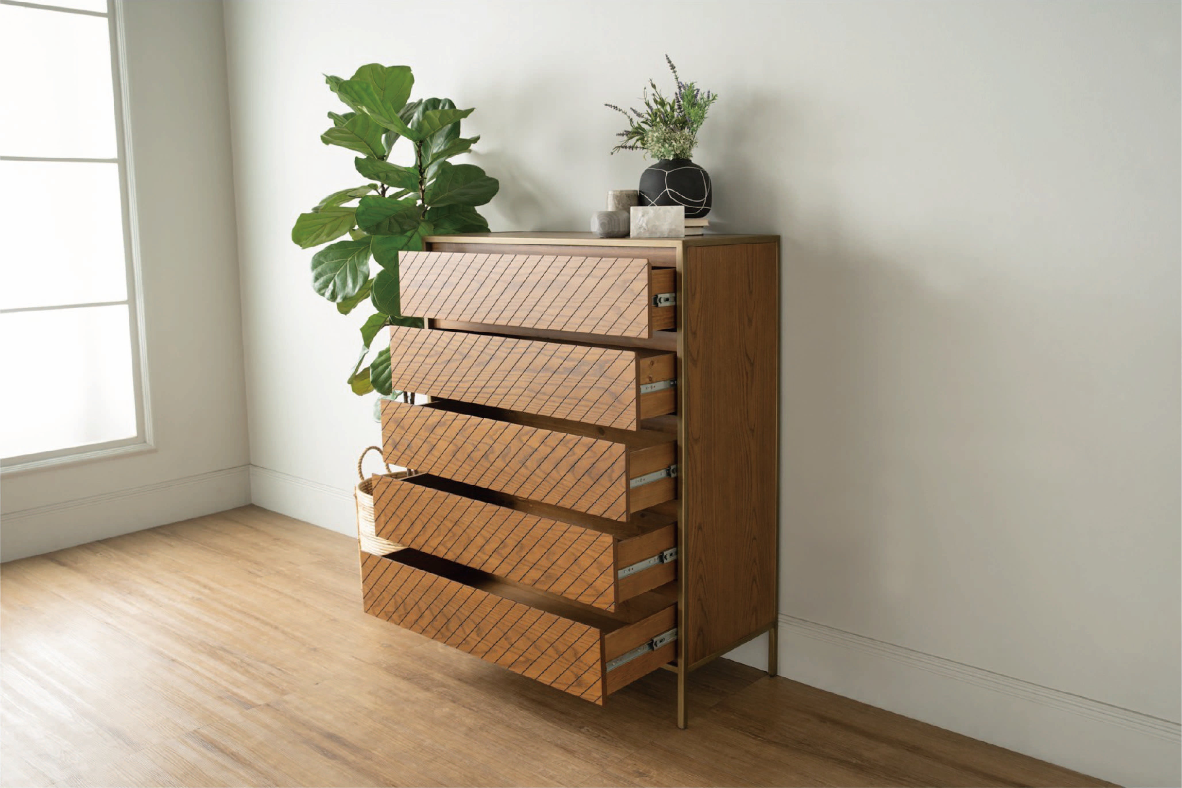 馬來西亞原裝進口實木傢俬 - F系列 - Milton米爾頓高身邊櫃