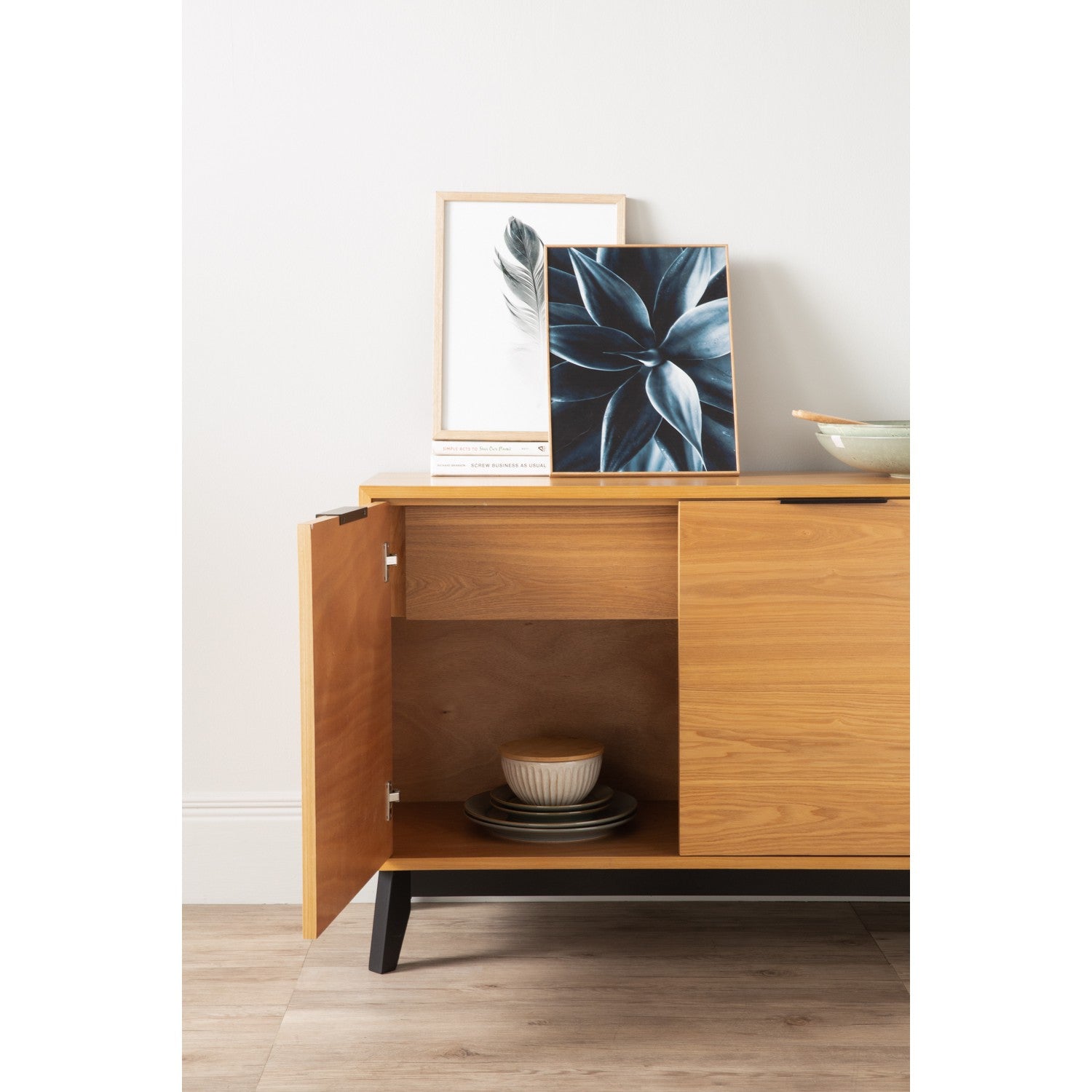 馬來西亞原裝進口實木傢俬 - NZ系列 - MALTON 1.43米邊櫃