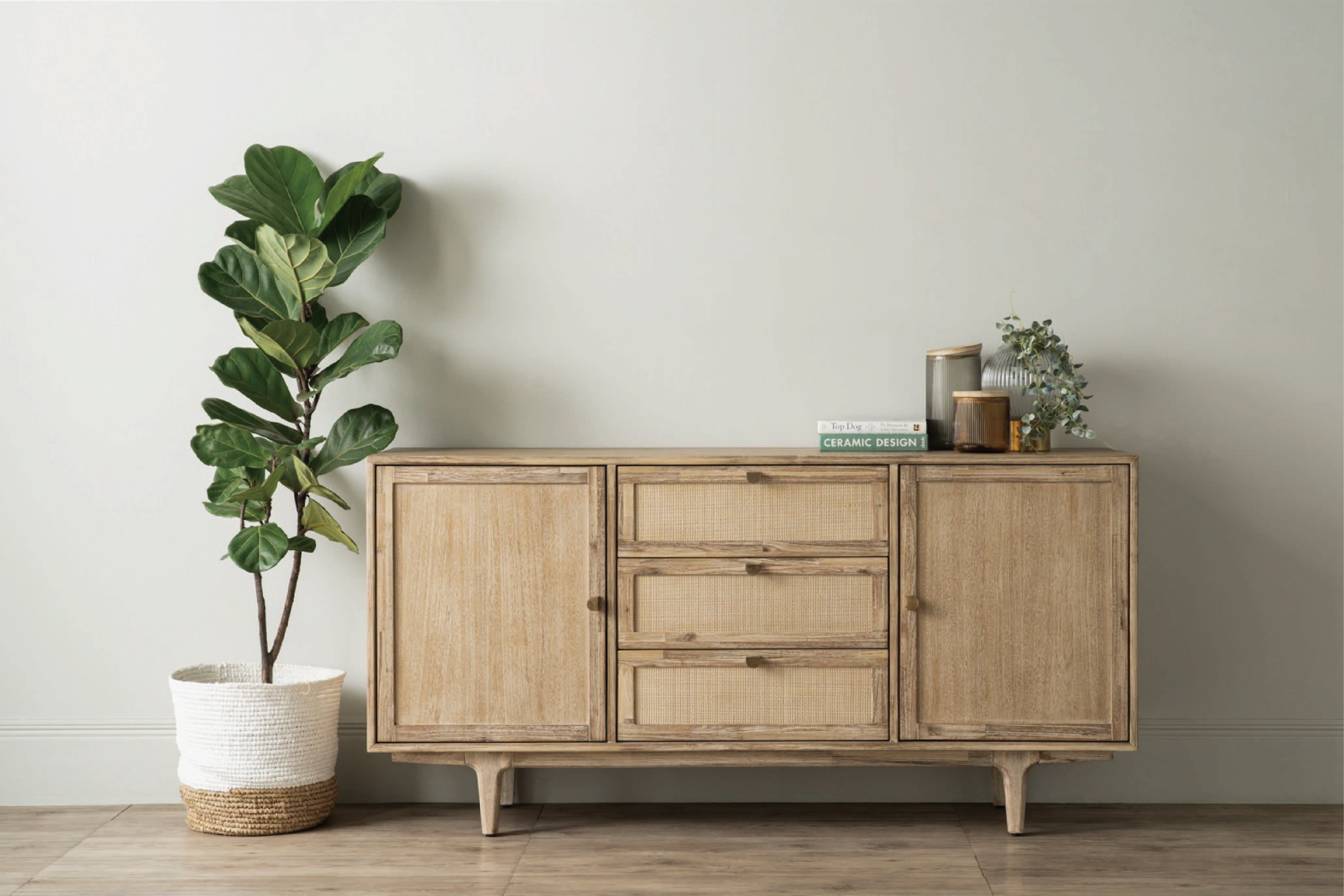 馬來西亞原裝進口實木傢俬 - F系列 - Barts巴特邊櫃 (1.6米)